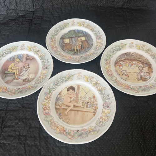 Royal worcester complete set - complete,