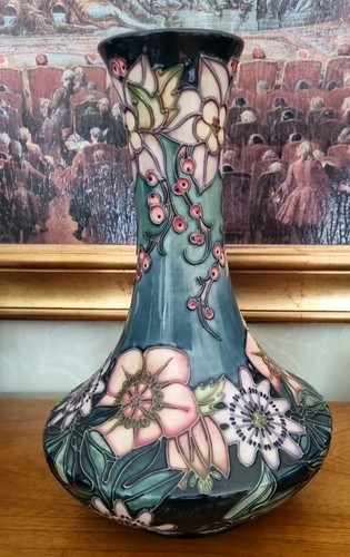 Moorcroft carousel vase - -, #417