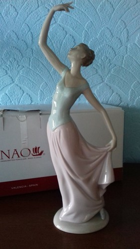 Nao lladro porcelain - nao,