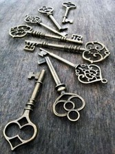 9pcs Large Skeleton Keys