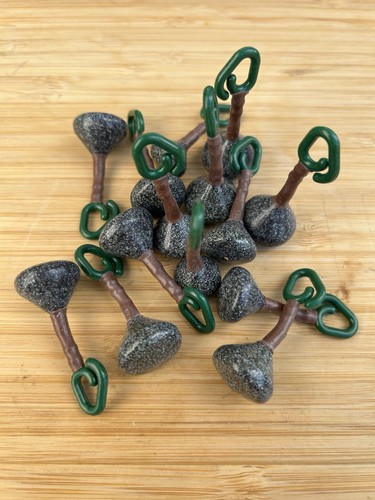 Back leads different sizes - back,