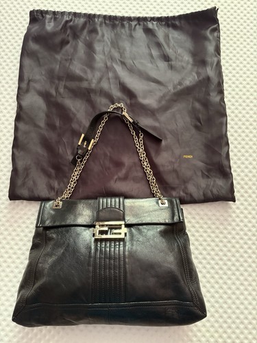 Fendi baguette black - fendi,