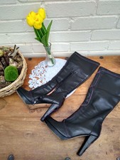 Women's Knee High Leather