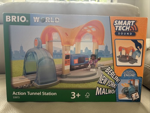 Brio world action tunnel - brio, train