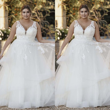 Eleagant Plus Size Wedding