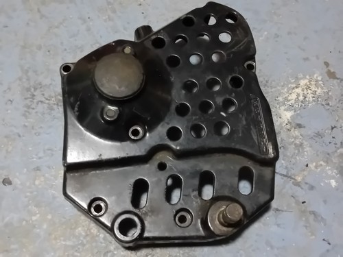 Suzuki front sprocket - front,