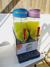 Commercial Ugolini double slush machine -Freezing as it should