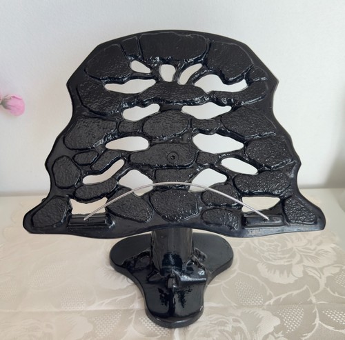 Vintage metal cast iron - vintage, metal/cast