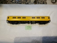 Network Rail Coach 977983 /