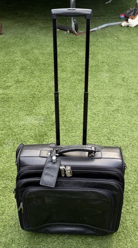 Woodbridge black genuine - woodbridge,