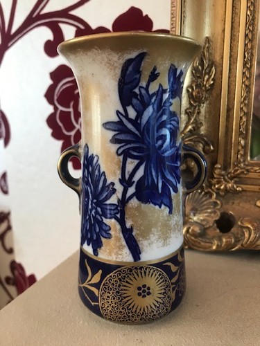 Antique royal doulton - antique,