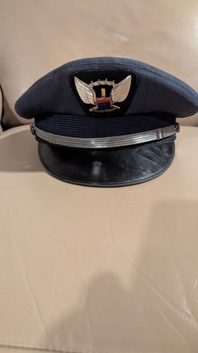 Vintage united airlines pilot - ,