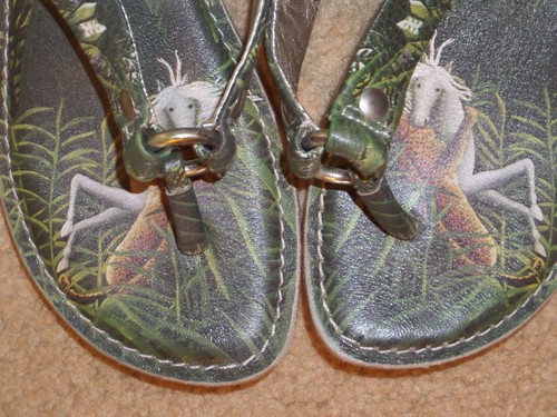 Ladies icon leather art - leather, to