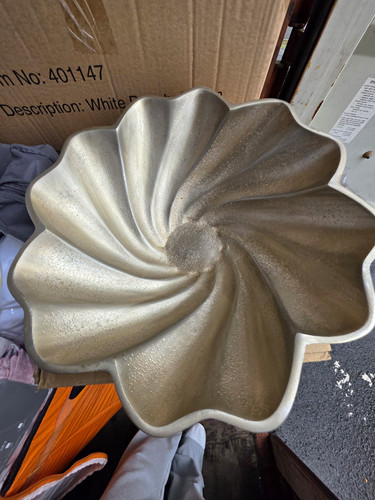 Libra interiors marin scallop - interiors,