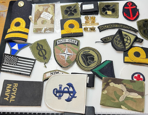 Mixed military badges cloth - 25,