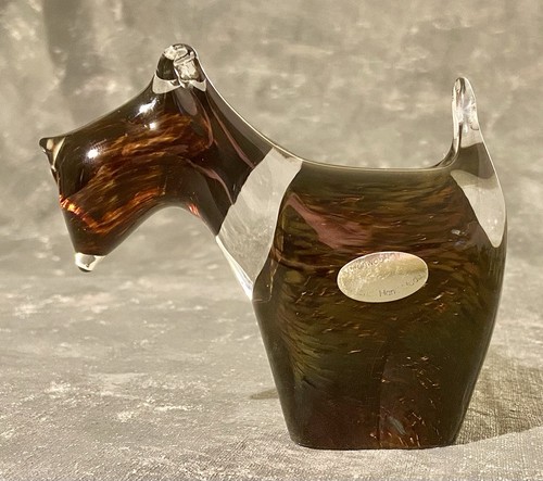 Wedgwood england glass - wedgwood, dog