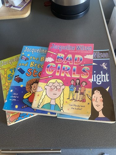 Jaqueline wilson book bundle - book,