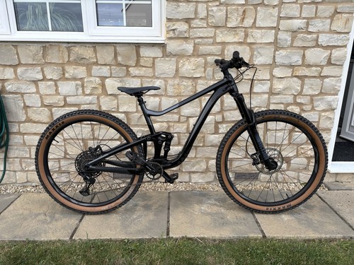 Giant trance full - trance, suspension