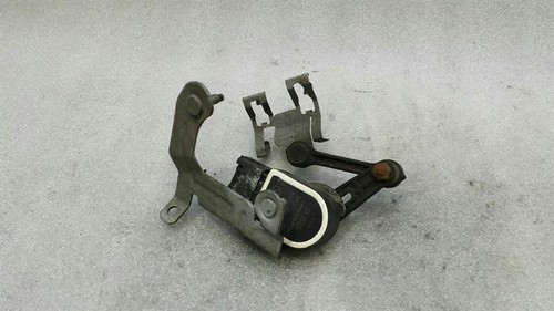 Mercedes w205 light - mercedes, level