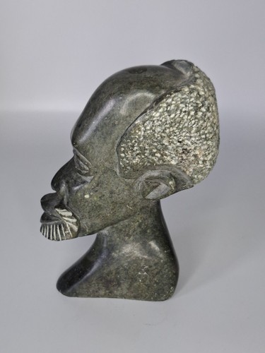 African 640g hand carved - 640g,