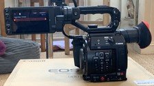 Canon EOS C200 Cinema Camera (EVF Version) + Extras - Excellent (433 hours) 