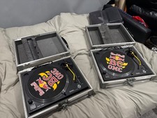 2x Technics SL-1210MK7R Red