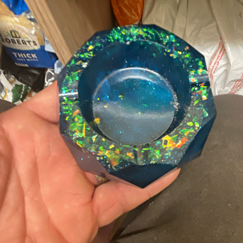 Blue green glitter resin - blue,