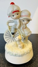 Musical boy girl ornament /