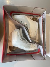 Edea Overture Ice Skates 245 C