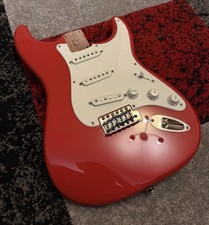2020 squier fender - by, classic