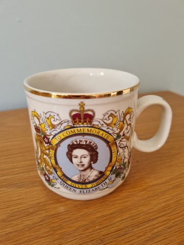 Queen elizabeth silver - ii,