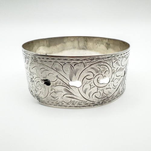 Wide vintage sterling silver - wide,