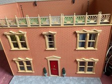 Beautiful Dollhouse 1:12 with roof garden - with electrics