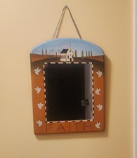 PRIMITIVE FARMHOUSE COUNTRY