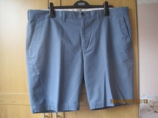 MARKS & SPENCER MENS BLUE SHORTS. SIZE 42 INCH WAIST. COTTON