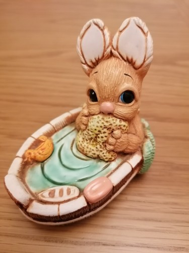 Woodlander rabbit aquarius - rabbit,