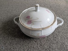 Thun Carlsbad Floral Serving