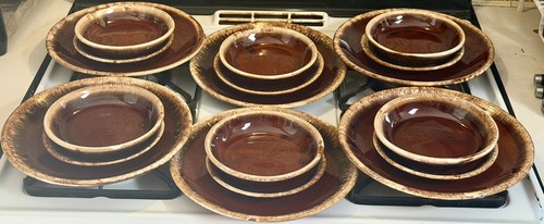 Hull pottery 18pc - set,
