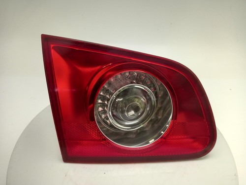 Volkswagen passat tail - tail, light