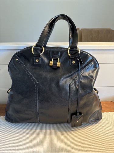 Yves saint laurent muse - yves,
