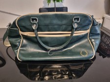 Fred Perry Green Retro Vintage Holdall With Shoulder Strap