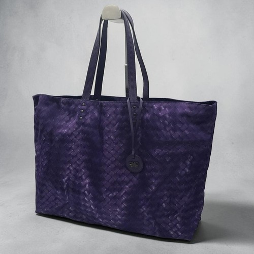 Excellent condition bottega - excellent,