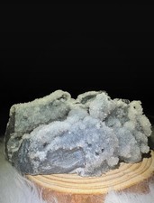 37kg natural bladed calcite - 1.37kg,