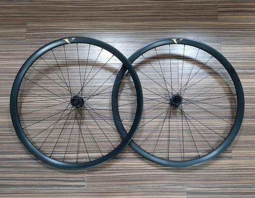 Specialized sirrus 700c gravel - 700c,