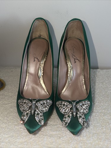 Aruna seth emerald - emerald, stiletto