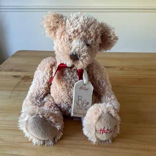 Official hamleys love - official,