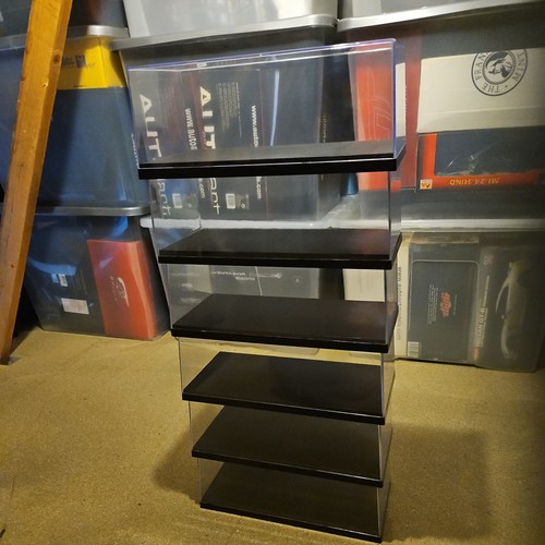 Triple stackable display - 6x, 9