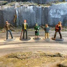 Painted Spectators - 1/32