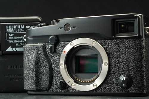 Fujifilm pro1 mirrorless - fujifilm,