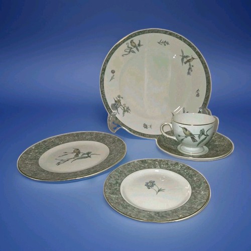Wedgwood bone china humming - china,